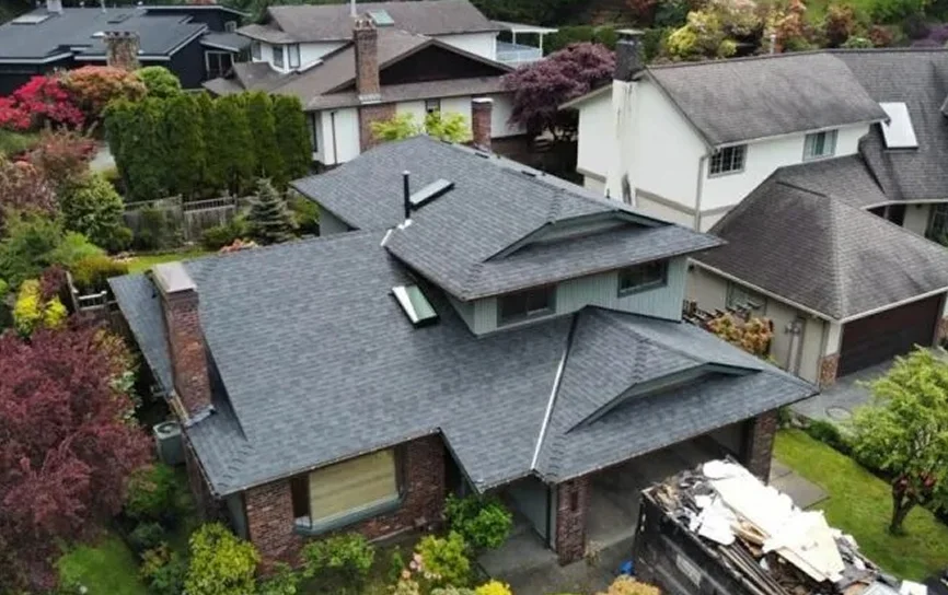 Commercial roofing 1 Cedar Shakes and Shingles Roofing – Everything you need to know 001